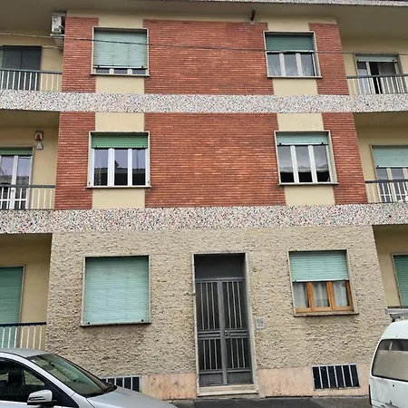 Apartment Zen Located In Pre Hill Turin